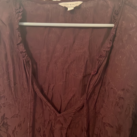 Maroon Ruffled Top - Picture 3 of 6